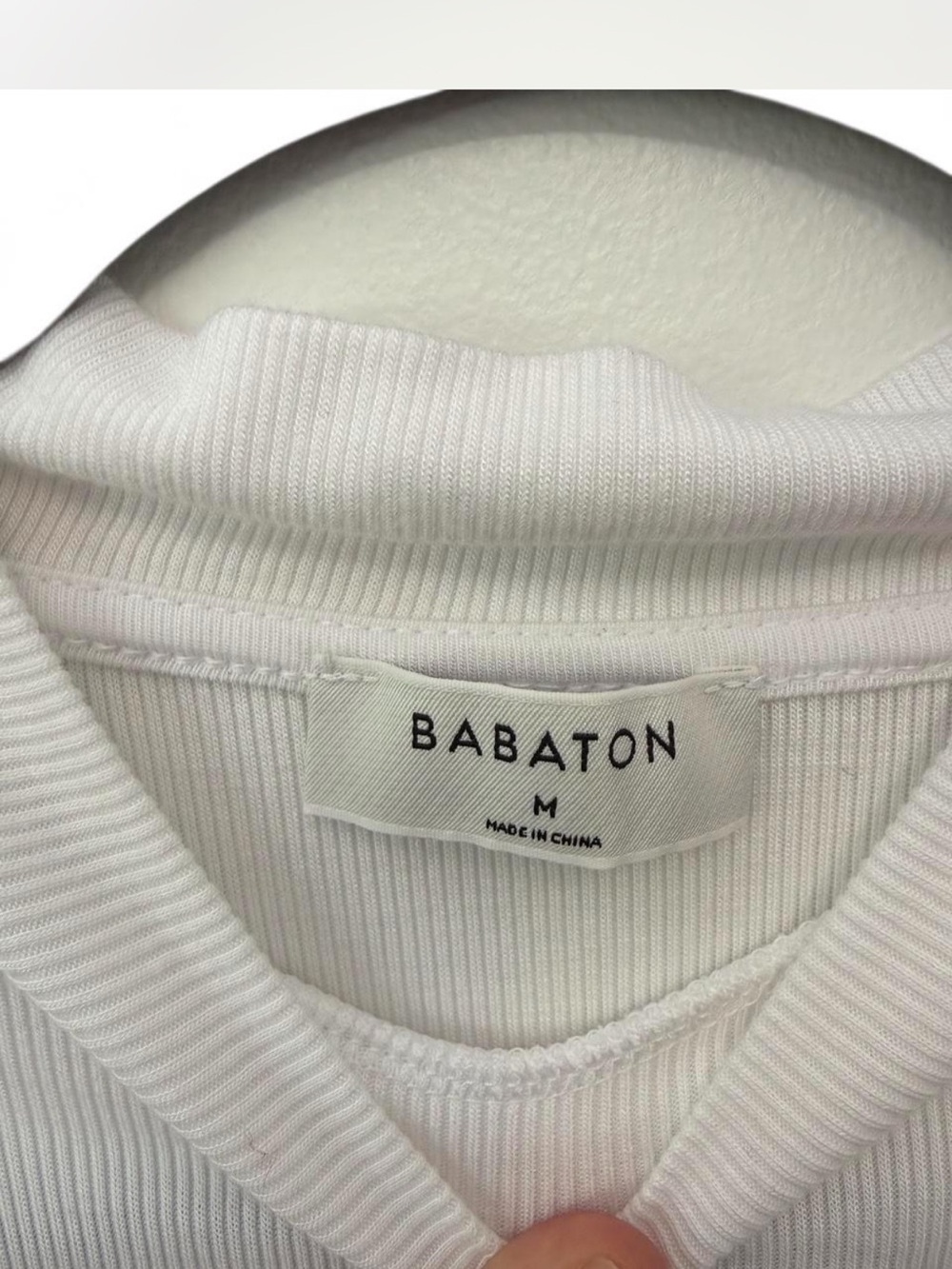 Aritzia Babaton White Top